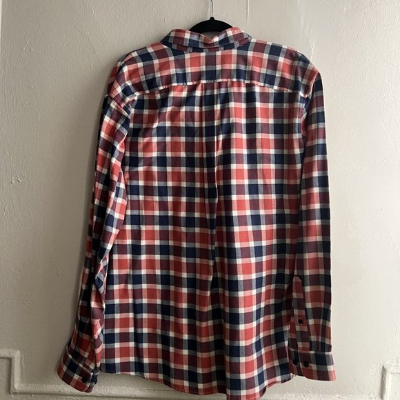 L.L. Bean Slightly Fitted Scotch Plaid Red and Blue Flannel - Picture 2 of 4
